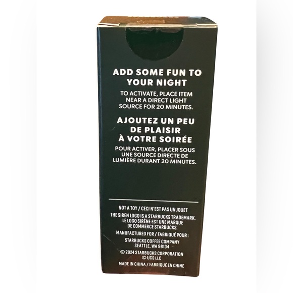 Starbucks NWT Wicked Emerald City Limited Edition Green Gemstone Cup & Keychain - Picture 5 of 15